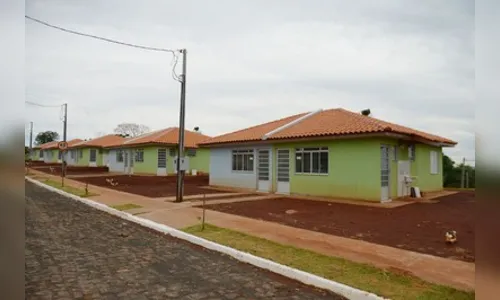 Famílias do município de Rio Bom recebem novas moradias