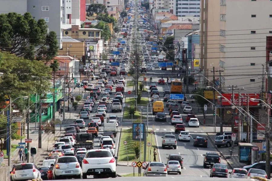A agressividade ao volante, que ás vezes resulta até em homicídios, é tema de uma campanha no Paraná chamada “31 Dias para mudar o trânsito” - Foto: Juliano Pedrozo/Detran