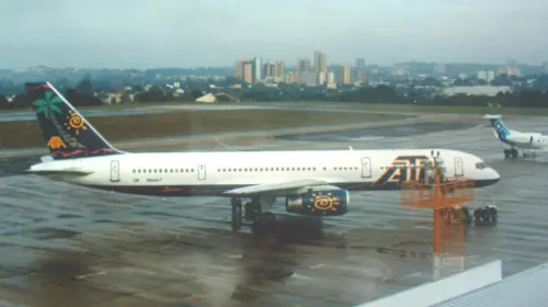​O aeroporto Governador José Richa, em Londrina- Foto: aerolondrina.blogspot.com