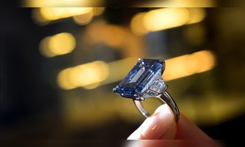 ​Diamante é vendido pelo maior preço já registrado