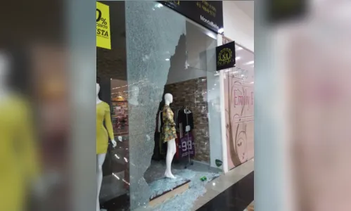 
							Supermercado Cidade Canção é alvo de criminosos durante a madrugada
						
						