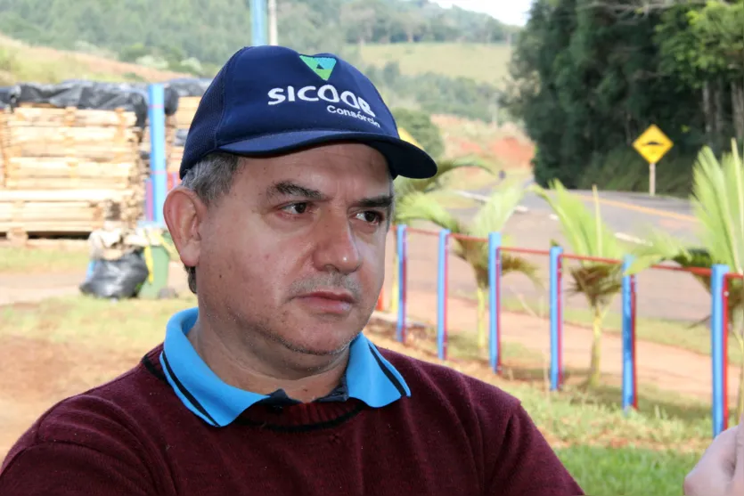  Empresário Dirceu Gaggiola comenta que melhorias são benéficas para a economia local (Foto: Jorge Woll/DER) 