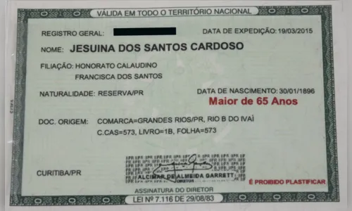 
						
							Paranaense de 120 anos dá entrada no Guinness Book como pessoa mais velha do mundo
						
						