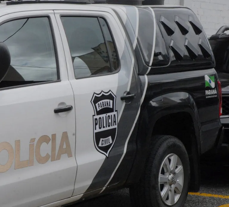 O suspeito foi detido em uma via pública próximo a sua residência situada no bairro Bigorrilho, na capital. - Foto: Polícia Civil/Assessoria