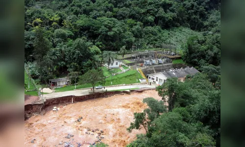 Depois de meses parada, Usina Hidrelétrica Apucaraninha volta a funcionar
