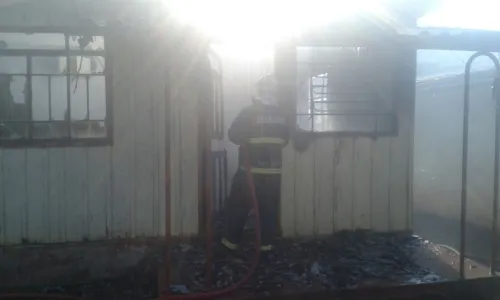 
							Incêndio destrói casa em Arapongas
						
						