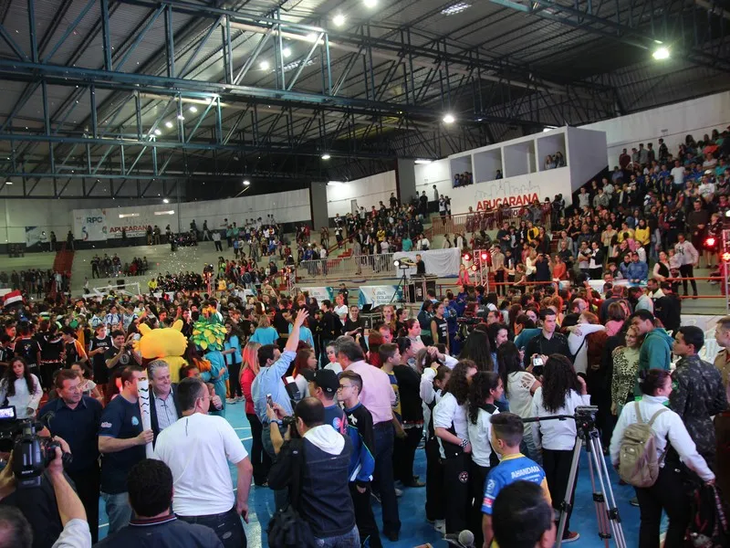 Com a participação de 552 colégios, será aberta oficialmente nesta sexta-feira (1º), em Apucarana, a fase municipal dos  63ª Jogos Abertos do Paraná (JEP´s) Foto: José Luiz Mendes