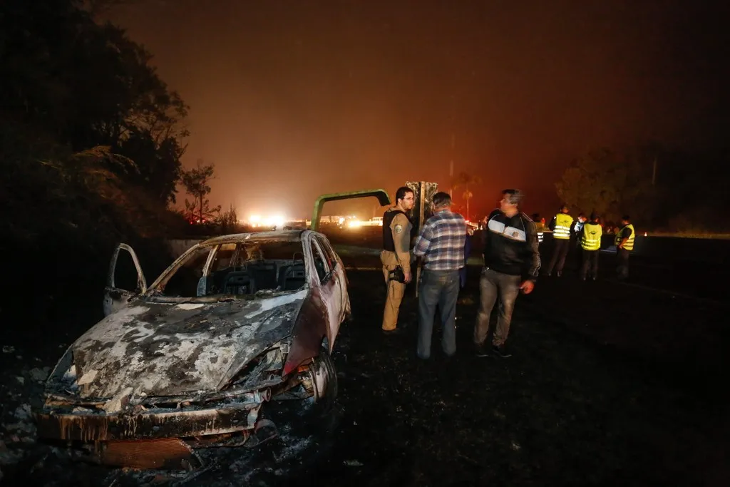 Falha mecânica nos freios do caminhão pode ter causado o acidente  na Br-277 - Foto: Reprodução/Gazeta do Povo)