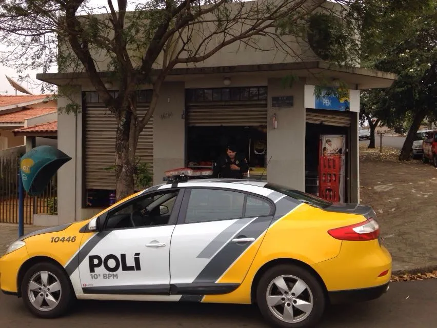Mais um ​roubo a mão armada foi registrado na manhã desta sexta-feira (22) em estabelecimento comercial na cidade de Apucarana - Foto: RTV Canal 38