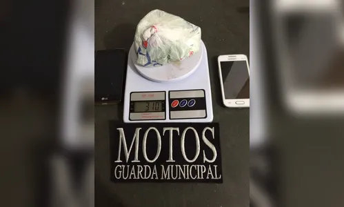 Casal é preso em flagrante com drogas em Arapongas