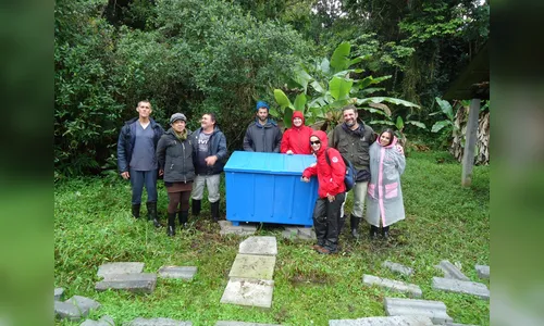 Porto instala contentores de lixo nas comunidades da Baía de Paranaguá