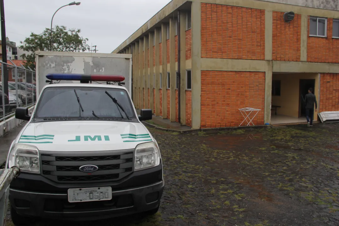 O corpo foi encaminhado ao Instituto Médico Legal (IML) de Ponta Grossa. Foto: Reprodução