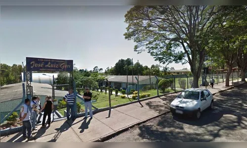 Nome de diretor de colégio em Mandaguari é pichado por alunos em vaso sanitário