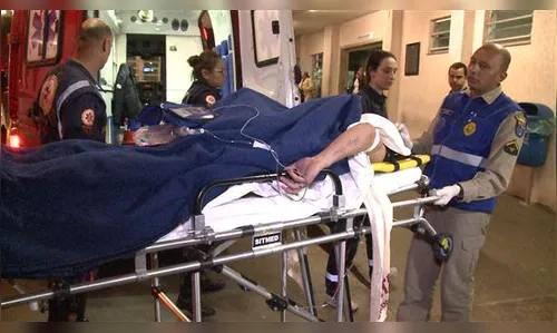 Homem leva facada da amiga da sua ex, dentro de shopping, em Londrina