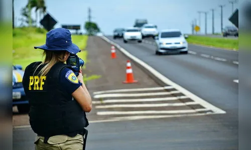 Fluxo nas estradas do Paraná deve ser intenso no feriado prolongado 