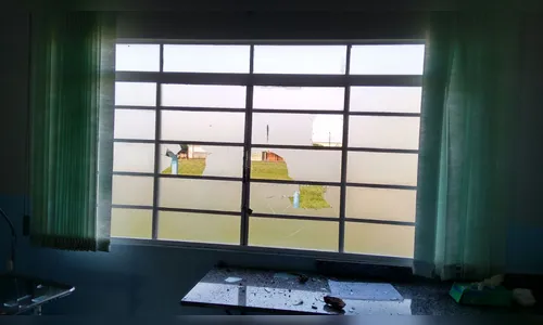 Vândalos depredam Unidade de Atendimento 18 Horas em Arapongas