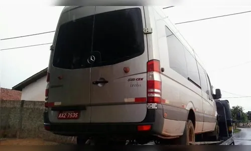 Van tomada de assalto é recuperada pela GM em Arapongas