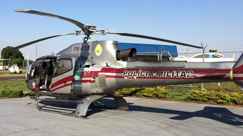 O helicóptero da PM, radicado em base na cidade de Londrina, auxilia as equipes em terra nas diligências - Foto: Reprodução