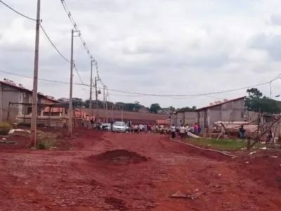 Ligações de luz e água ainda não foram feitas em obra do Minha Casa, Minha Vida em Londrina - Foto: Alberto D´Angele/RPC