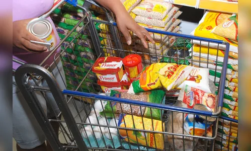 Preços da cesta básica sofrem variação de 23% em Apucarana