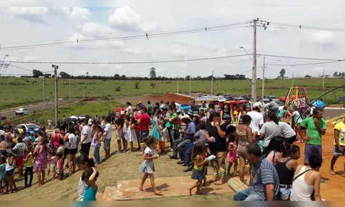 Ação beneficente presenteia cerca de 400 crianças em Arapongas