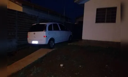 Carro furtado em Apucarana é encontrado em casa de preso em Arapongas