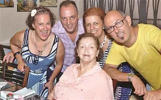 Maria de Lourdes Borelli Ghoz deixa quatro filhos. Foto: Reprodução/Arquivo pessoal 