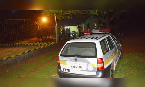 
							Bandidos assaltam moradores da zona rural em Borrazópolis
						
						