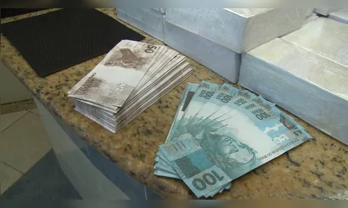 Africano é preso em hotel de Londrina ao tentar vender` R$ 100 mil em notas falsas