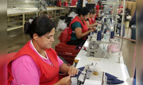  Paraná tem saldo positivo no emprego pelo segundo mês consecutivo este ano