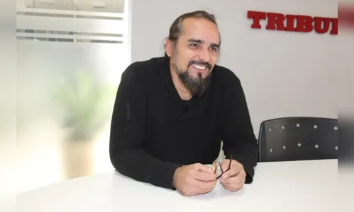 
							'Mil caras' do teatro brasileiro dá uma verdadeira aula de história no Cine Fênix
						
						