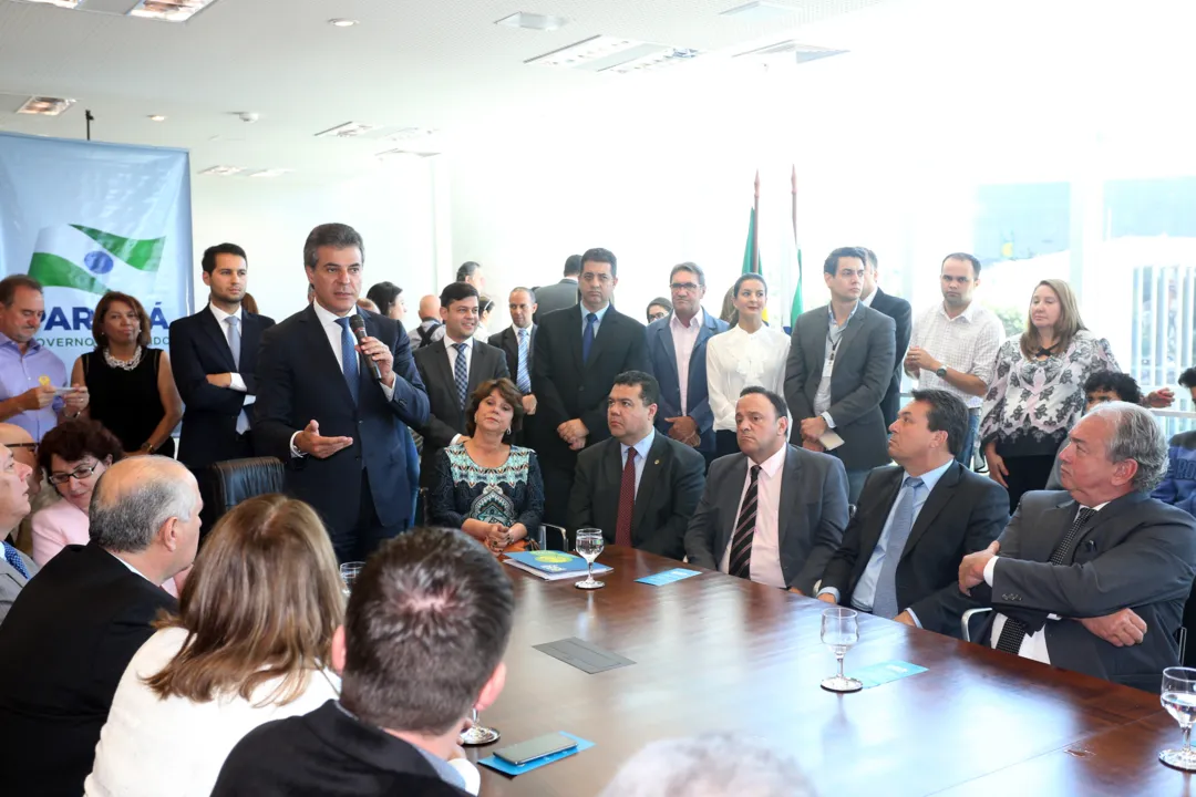 O governador Beto Richa autorizou nesta terça-feira (8). Foto: Assessoria
