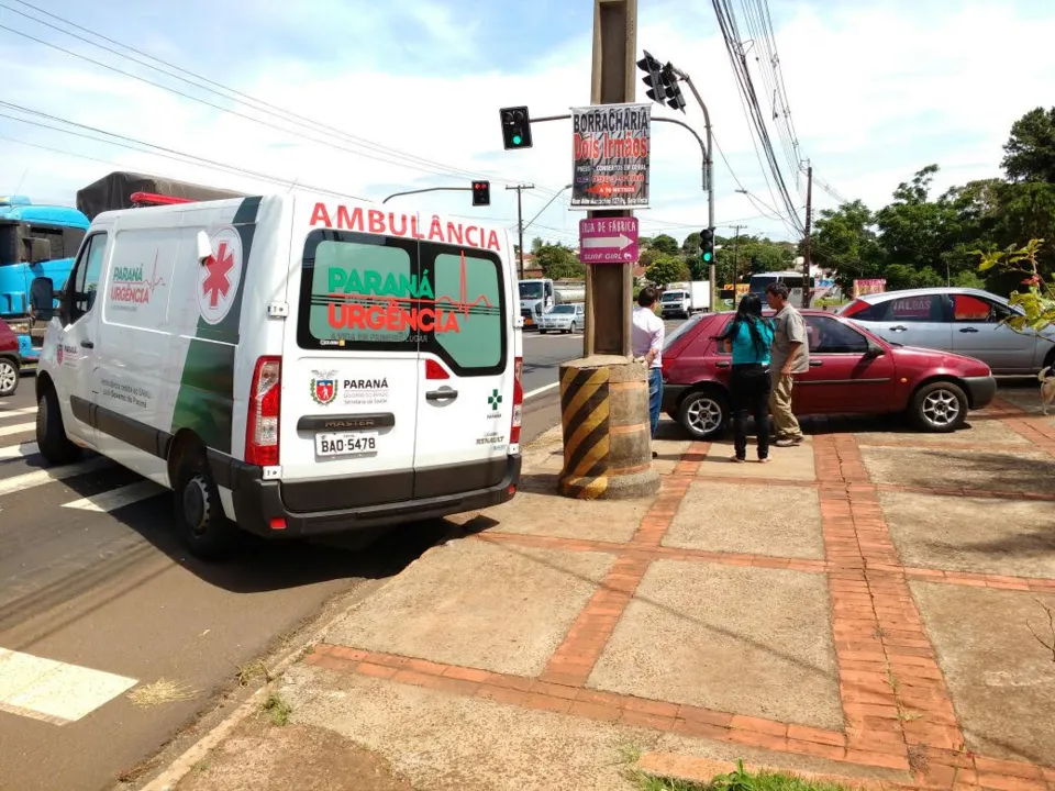 Colisão não deixou feridos. (Foto - José Luiz)