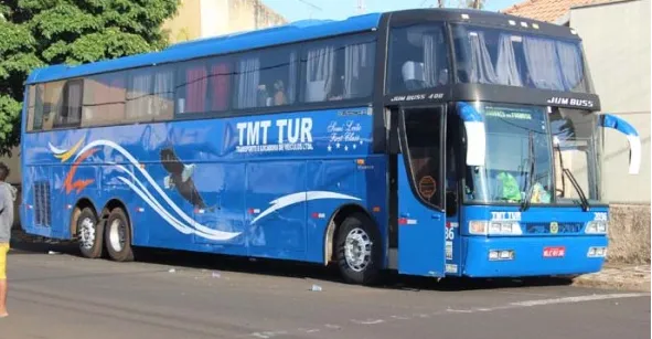 Ônibus foi abandonado em Marumbi. Foto: Jandaia Online