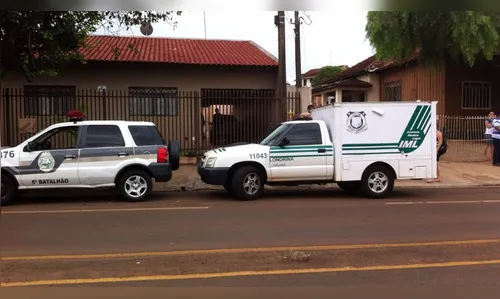 Menina de 17 anos confessa que assassinou o próprio pai com seis tiros na cabeça