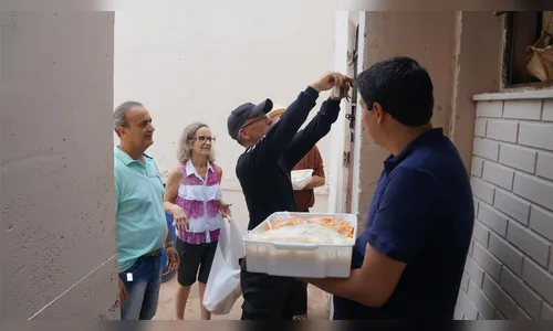 Presos da cadeia da 54ª DRP ganham almoço natalino