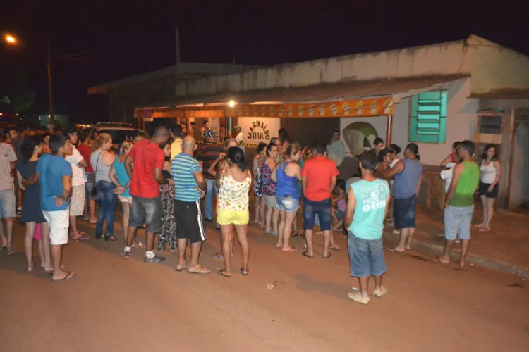 O crime ocorreu no Bar do Marinaldo (Foto/Lucia Lima - Paraná Centro)