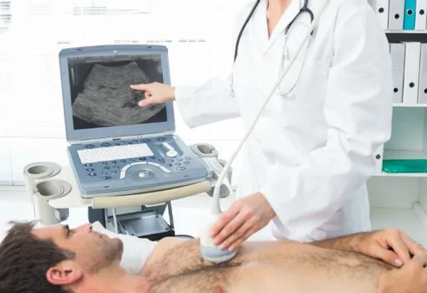 O câncer é geralmente diagnosticado com um teste de laboratório de fluidos corporais, como sangue ou urina, procedimento de imagem, como uma tomografia - Foto: w.minhavida.com.br