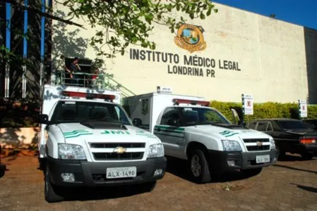 Corpo do trabalhador foi levado ao IML de Londrina - Foto: Divulgação