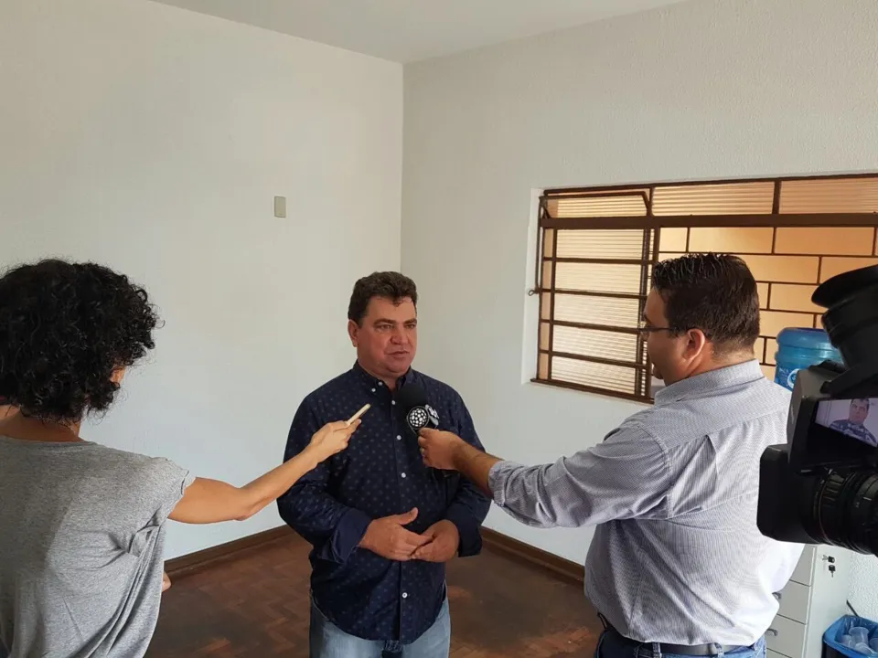 Sérgio Onofre durante entrevista coletiva após a eleição. Foto: Assessoria de imprensa