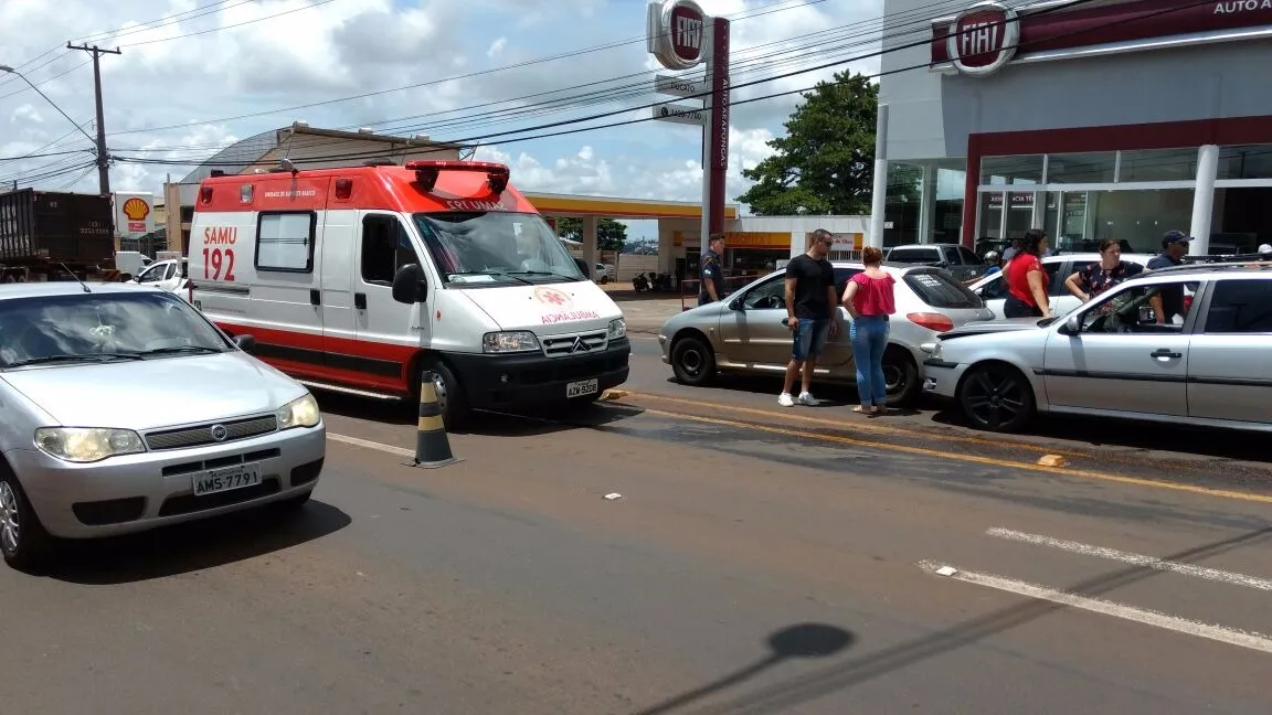 Samu foi acionado para socorrer as vítimas do acidente. Foto: José Luiz Mendes