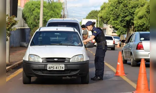 Em blitz educativa, motoristas são orientados a receber seguro DPVAT