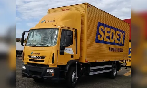 Funcionários dos Correios entram em greve por tempo indeterminado
