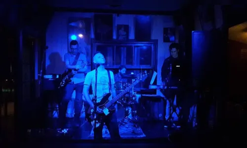
							Crappy Jazz e Mhorula se apresentam sábado no Cativeiro Bar, em Londrina
						
						