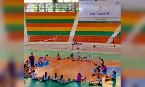 Arapongas abre inscrições para escolinha de voleibol feminino
