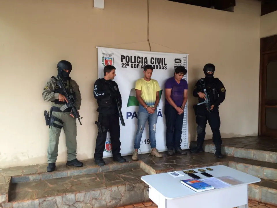 Dupla foi presa na quinta-feira em Arapongas. Foto: Polícia Civil/WhatsApp