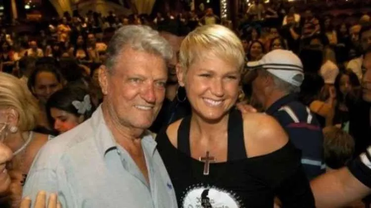 Xuxa e o pai, Luiz Floriano Meneghel, de 85 anos. Foto: Reprodução