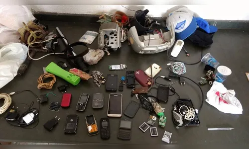 PM e GM apreendem celulares e facas artesanais na cadeia de Arapongas