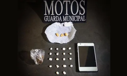 Adolescente é apreendido com crack e maconha em Arapongas