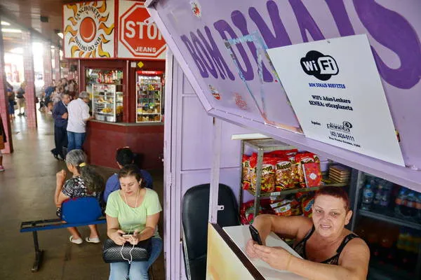 Terminal Urbano de Apucarana passou a contar com internet gratuita desde junho do ano passado. Foto: Tribuna do Norte